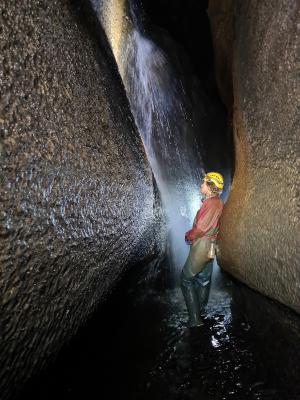 Doolin River Cave. Photo © Merryn Matthews